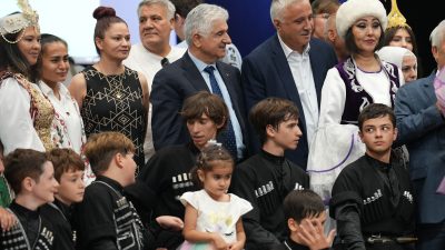 Üsküdar Belediyesi Başkan'ı Sinem DEDETAŞ öncülüğünde, Üsküdar Belediyesi Nikâh Sarayı’nda