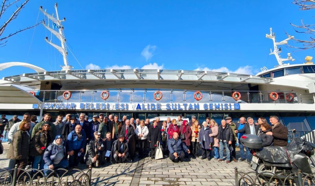 Akçaabatlılar platformu adına Osman Kalyoncu’nun öncülüğünde, Akçaabatlılar Derneği duayeni Hayrullah