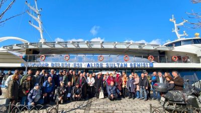 Akçaabatlılar platformu adına Osman Kalyoncu’nun öncülüğünde, Akçaabatlılar Derneği duayeni Hayrullah
