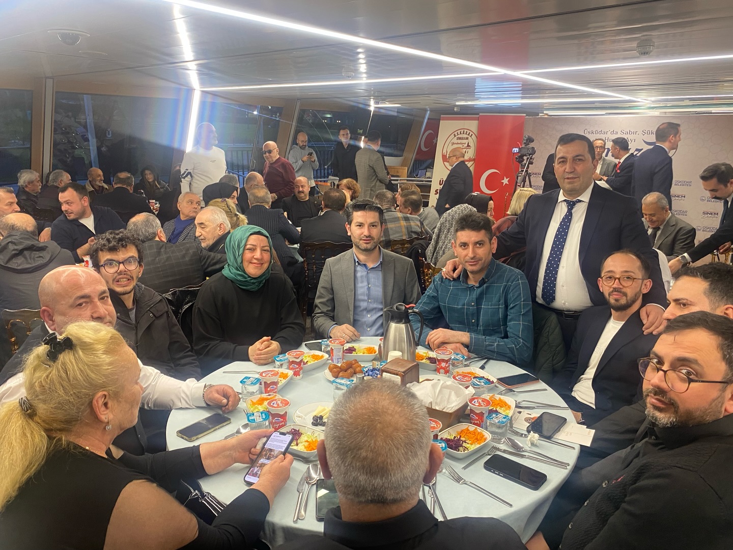 Sivaslı Derneklerden Boğaz’da Birlik Sofrası